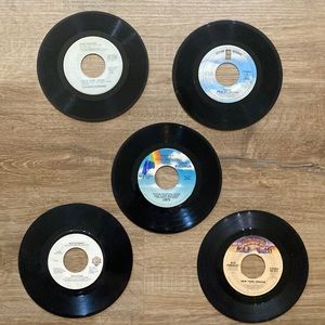 45’s in great condition, all playable ( some scratches on surface) sounding ++!